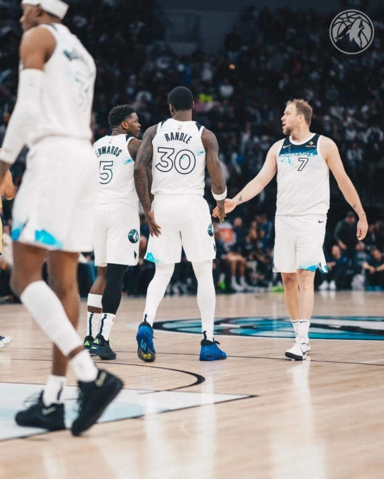 拿0分的NBA首發(fā)，所有人都為他叫好